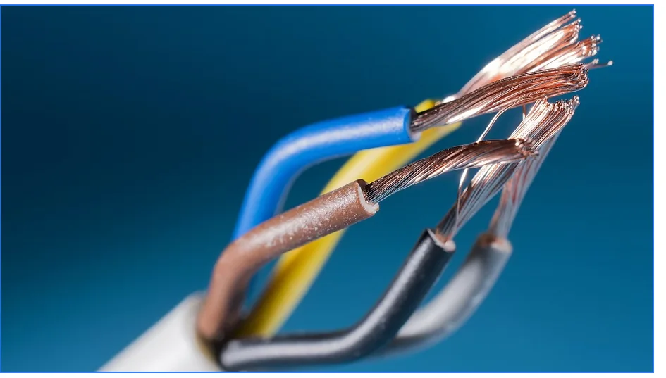 Multi-core electrical cable with exposed copper conductors